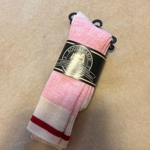 NWT 2 pack Roots socks